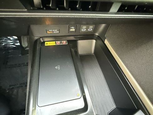 Certified 2025 Toyota Camry LE w/ Convenience Package FWD image 16