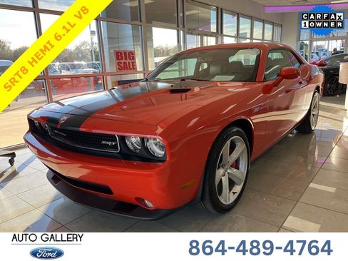 Used 2009 Dodge Challenger SRT8 w/ SRT Option Group II image 1