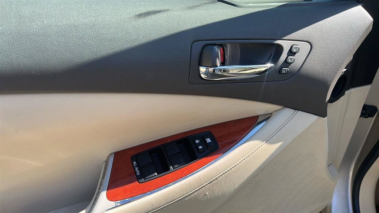 Used 2010 Lexus ES 350 FWD image 37