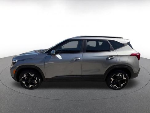 Used 2025 Kia Seltos S FWD image 12