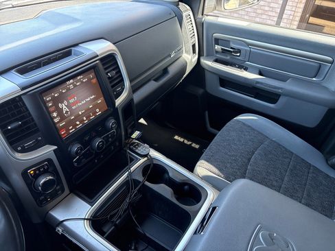 Used 2018 RAM 1500 Big Horn image 25