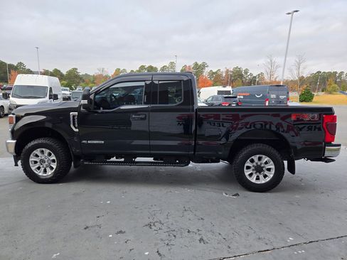 Used 2020 Ford F250 XLT w/ XLT Value Package image 4