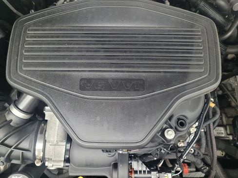 Used 2019 Chevrolet Blazer Premier w/ Sun and Wheels Package image 30