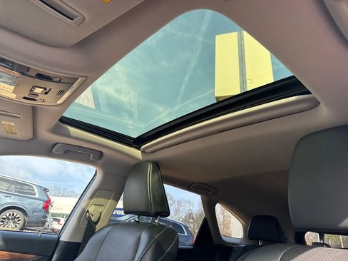 Used 2022 Lexus RX 350L FWD w/ Premium Package image 26