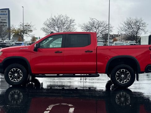 Certified 2023 Chevrolet Silverado 1500 ZR2 w/ Technology Package image 7