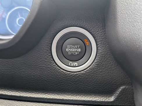 Used 2023 RAM 1500 Big Horn AWD/4WD image 24