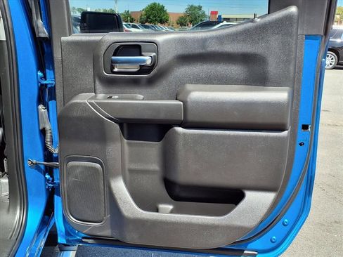 Used 2023 Chevrolet Silverado 1500 Custom image 14