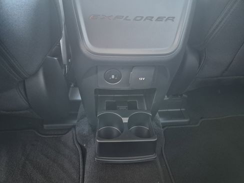 New 2025 Ford Explorer Active image 17