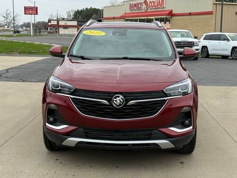 Used 2023 Buick Encore GX Essence w/ Experience Buick Package FWD image 2