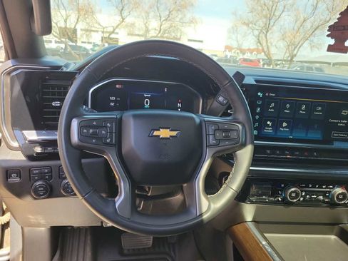 Used 2024 Chevrolet Silverado 3500 High Country w/ High Country Premium Package image 11