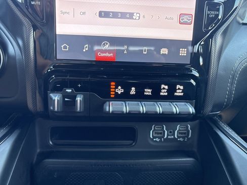 Used 2022 RAM 1500 Limited image 18