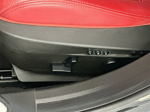 Used 2021 Alfa Romeo Giulia Ti Sport image 22