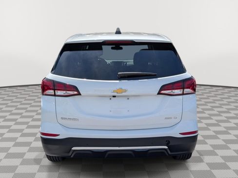 Used 2024 Chevrolet Equinox LT AWD/4WD image 4