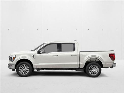 New 2026 Ford F150 Lariat RWD image 3