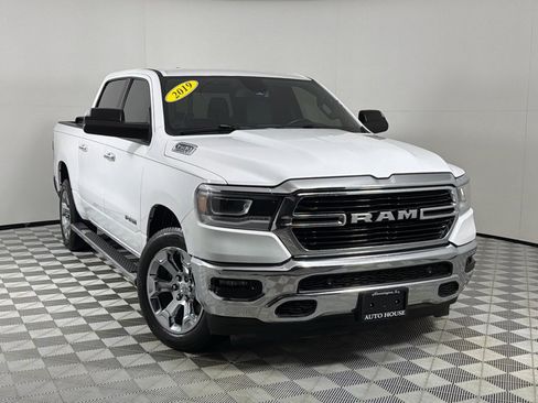 Used 2019 RAM 1500 Big Horn AWD/4WD image 2