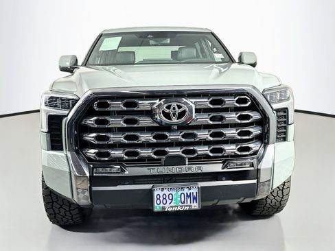 Used 2025 Toyota Tundra Platinum AWD/4WD image 2