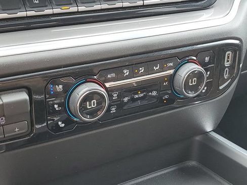 Certified 2026 Chevrolet Silverado 2500 High Country w/ High Country Premium Package AWD/4WD image 21
