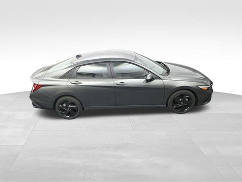 New 2026 Hyundai Elantra Sport image 28