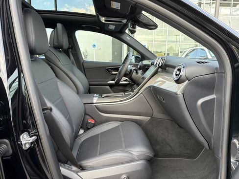 Certified 2026 Mercedes-Benz GLC 300 4MATIC image 18
