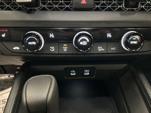 Used 2023 Honda Accord EX image 28