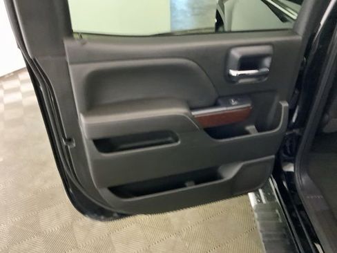 Used 2017 GMC Sierra 1500 SLT AWD/4WD image 31