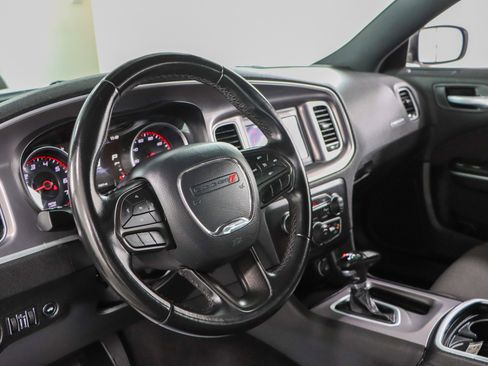 Used 2022 Dodge Charger SXT image 22