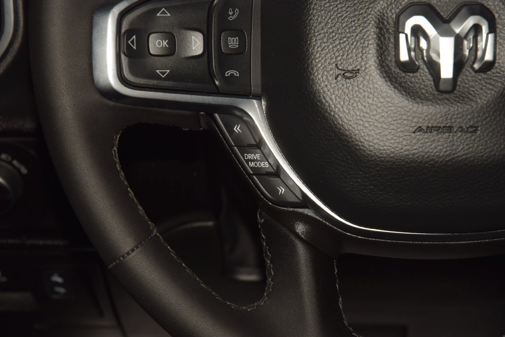 Used 2026 RAM 1500 Laramie w/ Night Edition AWD/4WD image 46