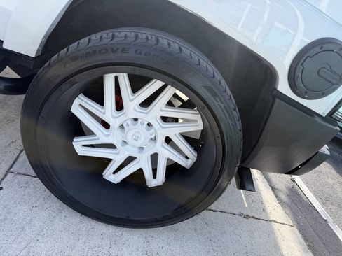 Used 2006 HUMMER H3 AWD/4WD image 11