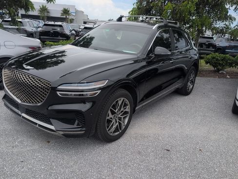 Certified 2022 Genesis GV70 2.5T w/ Advanced Package AWD/4WD image 3