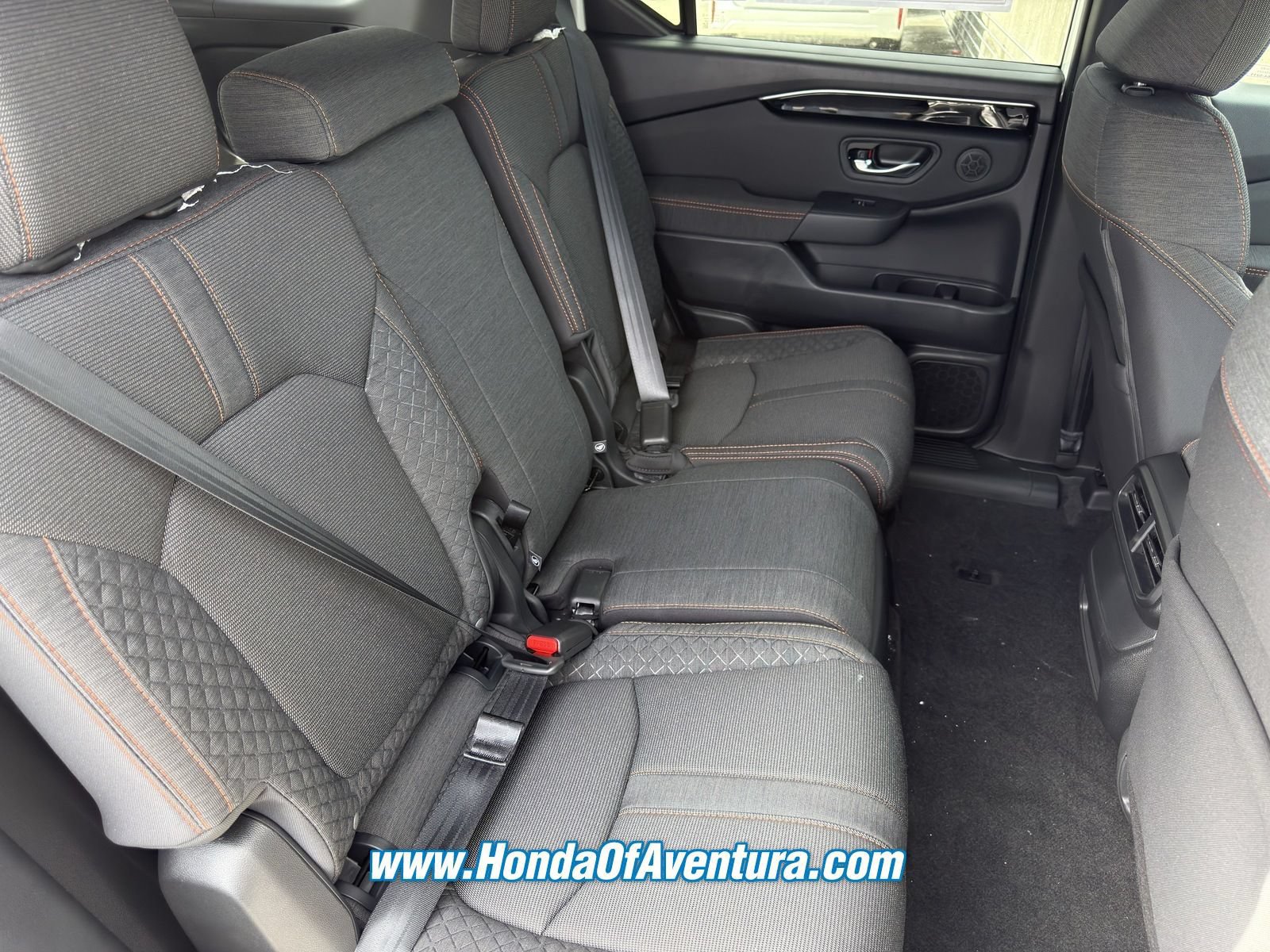 New 2026 Honda Pilot Sport image 10