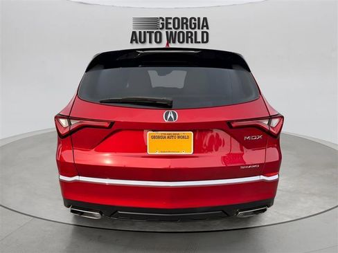 Used 2023 Acura MDX SH-AWD image 13