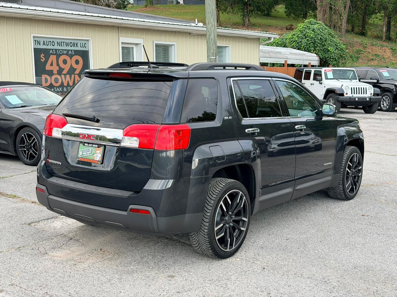Used 2014 GMC Terrain SLE w/ Chrome Package FWD image 5