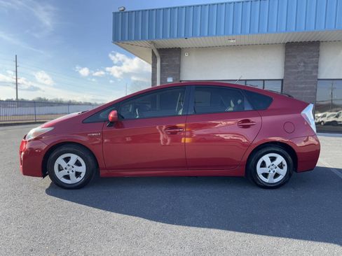 Used 2011 Toyota Prius Three image 40