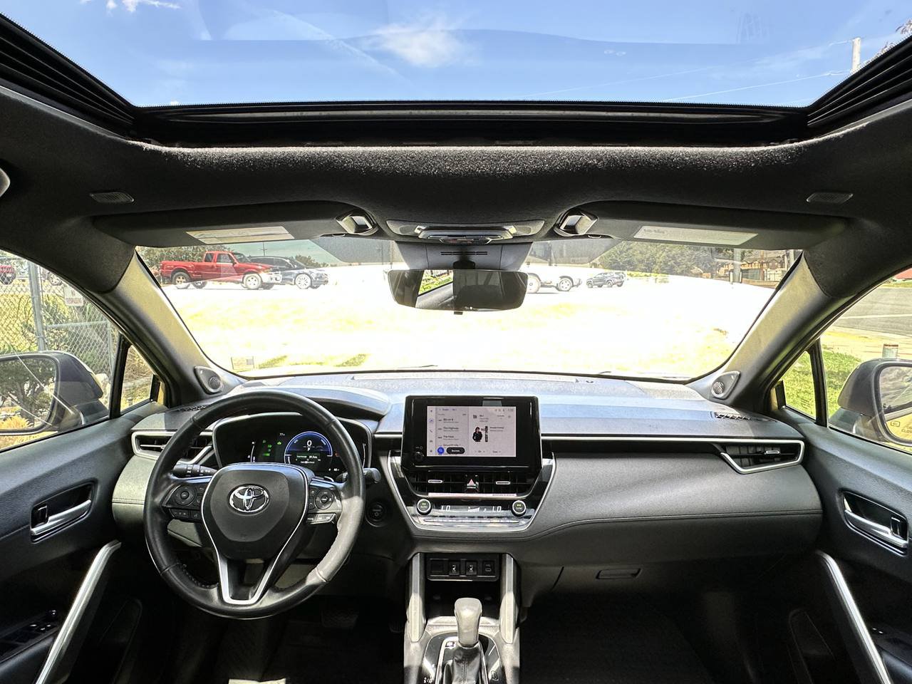 Used 2026 Toyota Corolla Cross AWD Hybrid w/ Convenience Package image 31