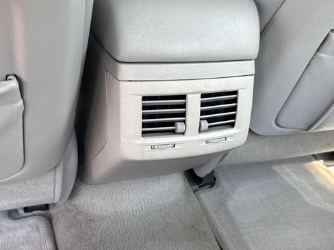 Used 2006 Toyota Avalon XLS FWD image 14