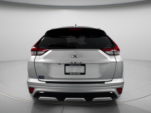 Used 2024 Mitsubishi Eclipse Cross SEL AWD/4WD image 7