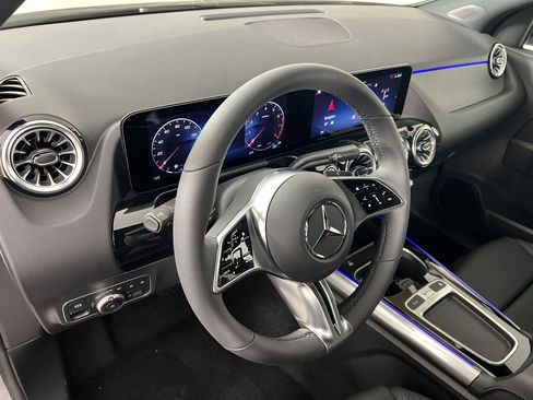 New 2026 Mercedes-Benz GLA 250 4MATIC image 18
