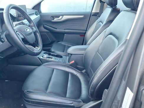 Certified 2022 Ford Escape SEL w/ Technology Package image 13