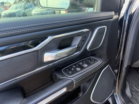 Used 2020 RAM 1500 Laramie image 14