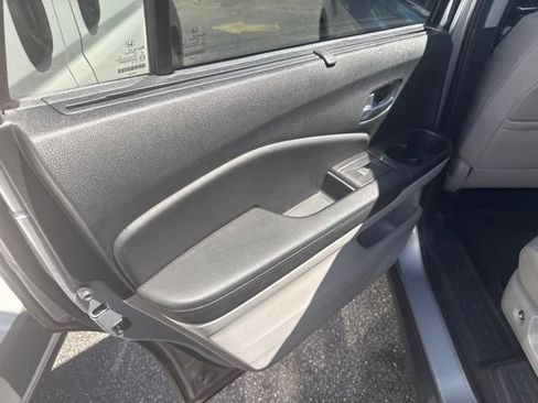 Used 2021 Honda Pilot Special Edition image 32
