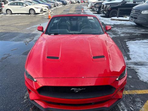 Used 2022 Ford Mustang Premium image 10