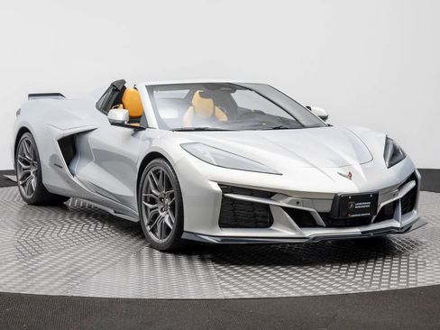 Used 2024 Chevrolet Corvette Z06 image 50