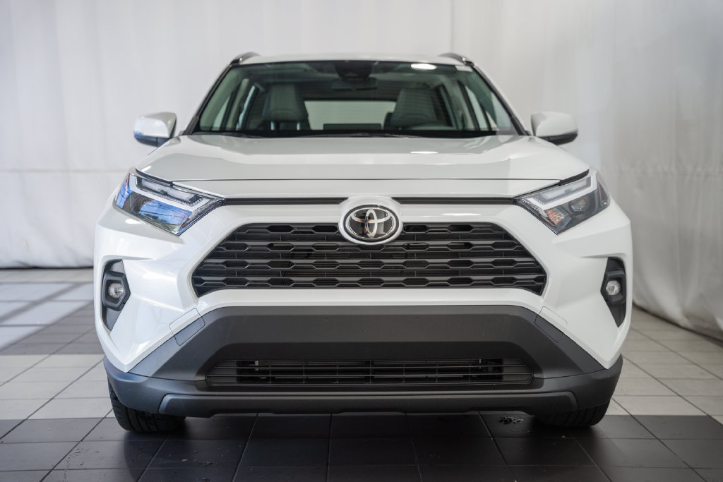 Certified 2025 Toyota RAV4 XLE Premium AWD/4WD image 2