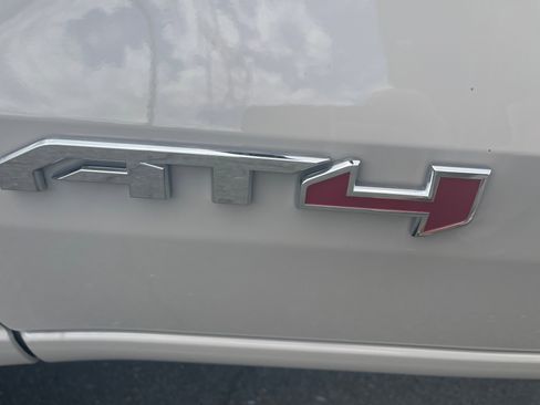 New 2026 GMC Canyon AT4 image 9