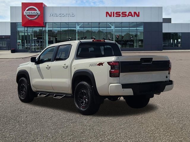 Used 2025 Nissan Frontier PRO-4X AWD/4WD image 5