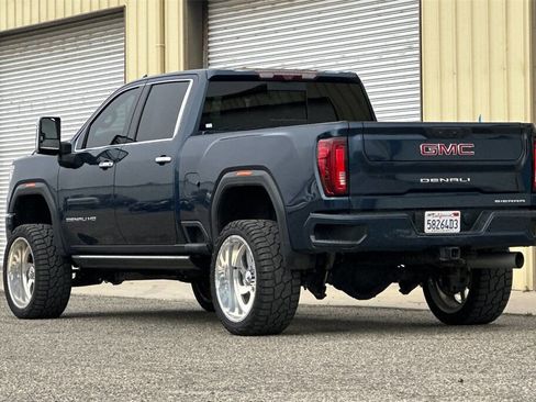 Used 2021 GMC Sierra 2500 Denali w/ Denali Ultimate Package image 5