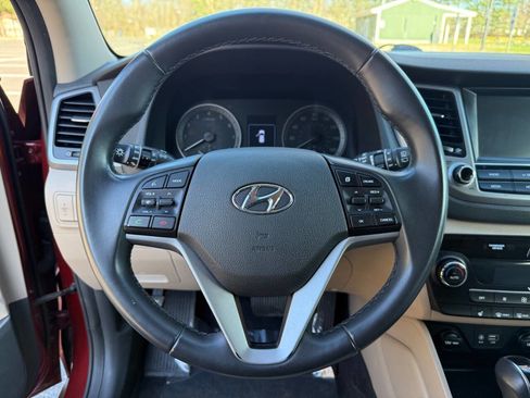 Used 2018 Hyundai Tucson Sport image 20