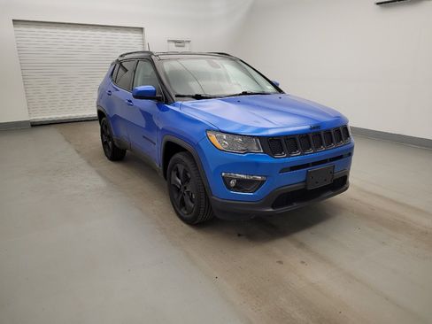 Used 2021 Jeep Compass Latitude image 13