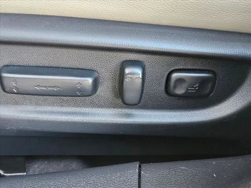 Used 2017 Honda Accord EX-L image 11