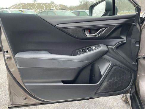 Certified 2023 Subaru Outback Premium image 5